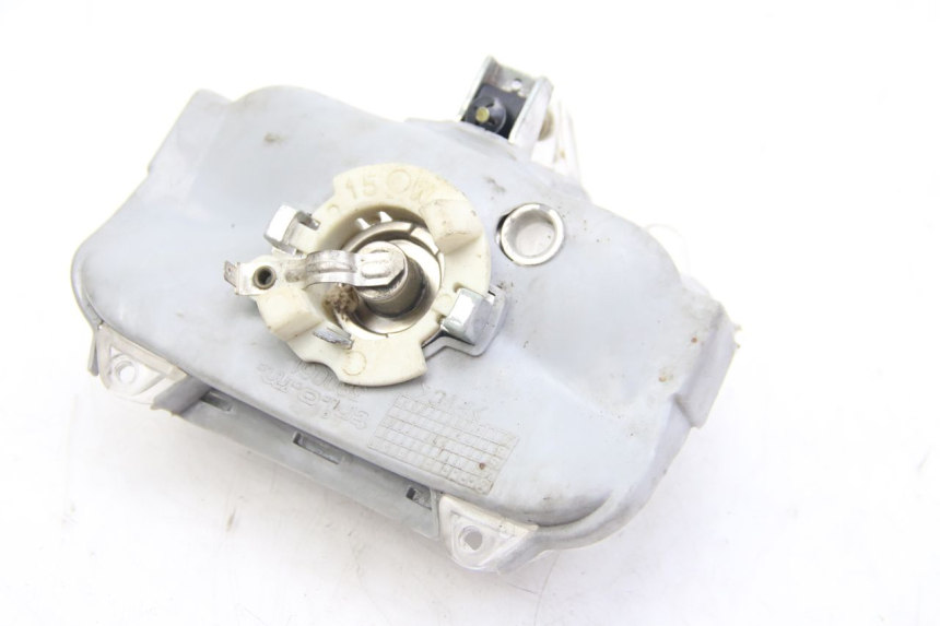 photo de FANALE ANTERIORE PEUGEOT FOX 50 (1995 - 2003) - Primo piano tecnico