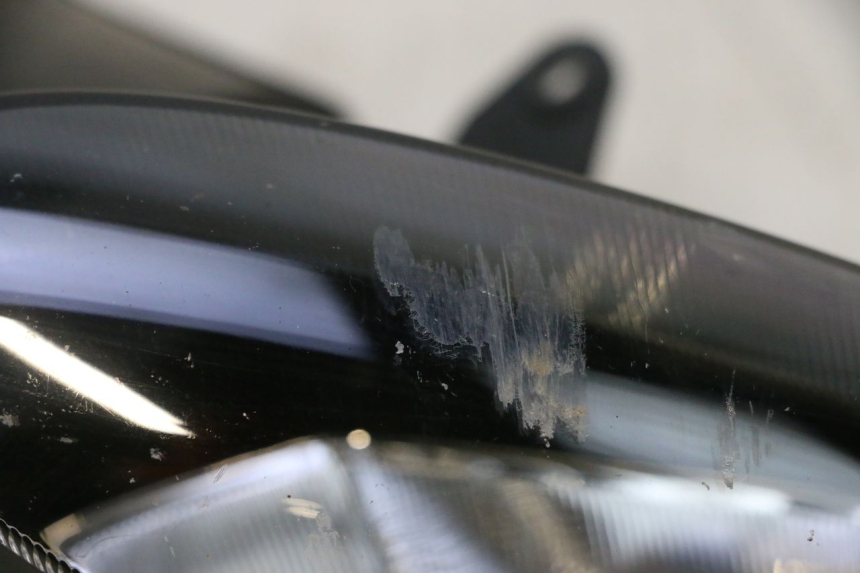 photo de FARO ANTERIORE YAMAHA FZ8 800 (2010 - 2016) - Altra vista dell'articolo