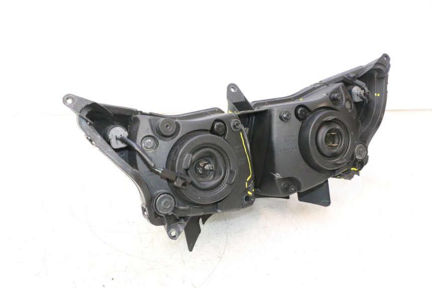 photo de FARO ANTERIORE YAMAHA FZ8 800 (2010 - 2016) - Vista principale