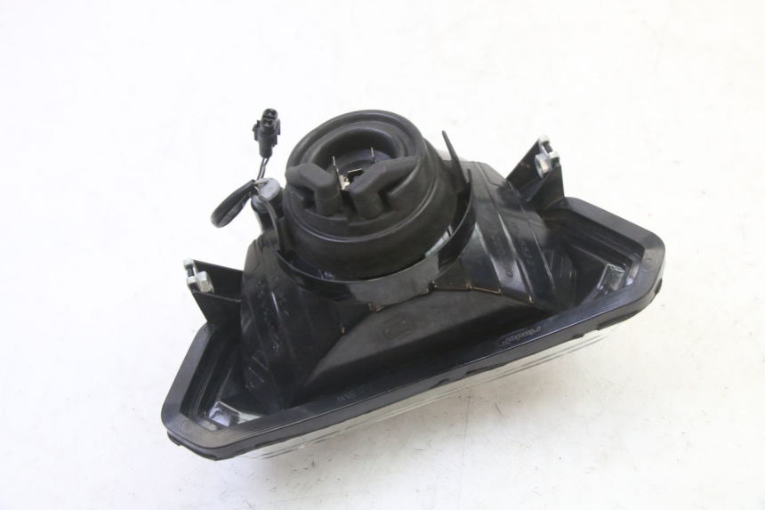 photo de FARO ANTERIORE BMW G310 R 310 (2016 - 2020) - Stato della superficie e materiale