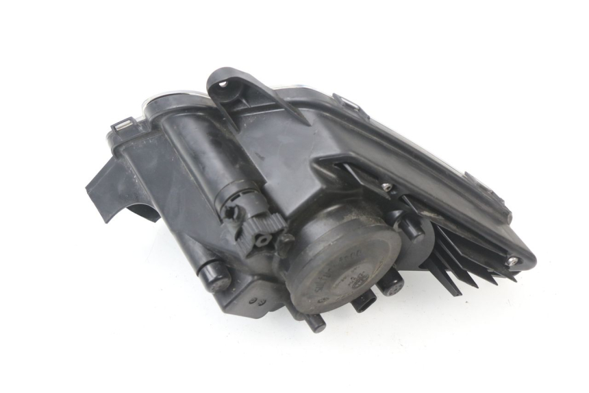 photo de FARO ANTERIORE SINISTRA BMW C SPORT 650 (2015 - 2021) - Zoom sullo stato d'uso