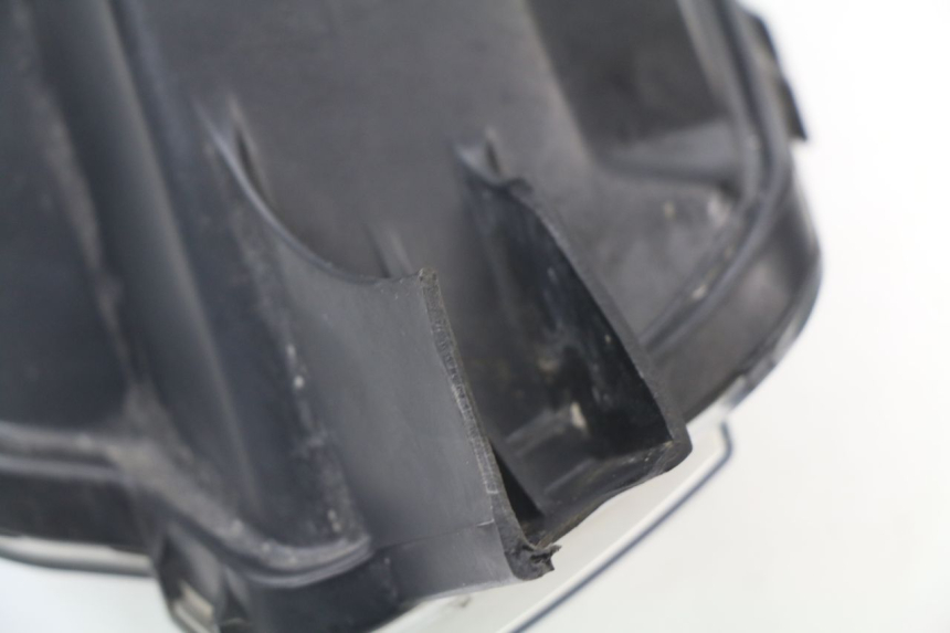 photo de FARO ANTERIORE SINISTRA BMW C SPORT 650 (2015 - 2021) - Primo piano tecnico