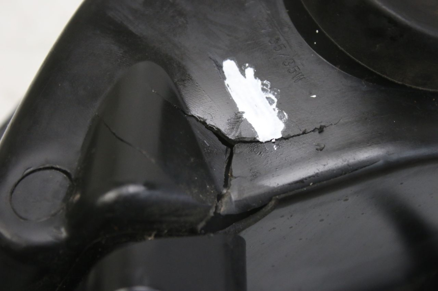 photo de FANALE ANTERIORE SINISTRO PEUGEOT CITYSTAR 50 (2013 - 2017) - Primo piano tecnico