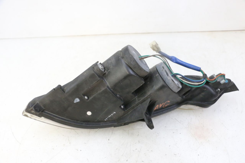 photo de FANALE ANTERIORE SINISTRO KYMCO DINK STREET 125 (2009 - 2014) - Dettagli dei punti di fissaggio