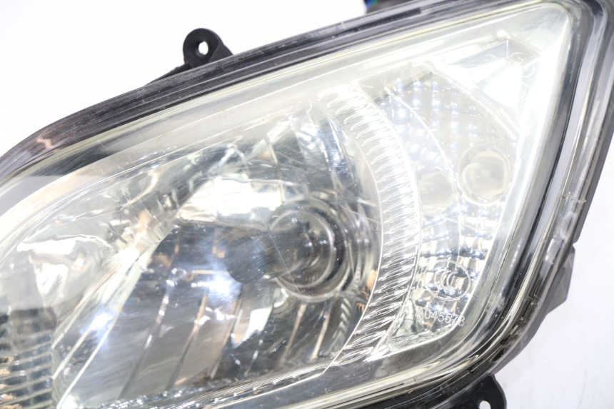 photo de FANALE ANTERIORE SINISTRO LINTEX HT50QT-36 VERONA 50 (2012 - 2017) - Dettagli dei punti di fissaggio