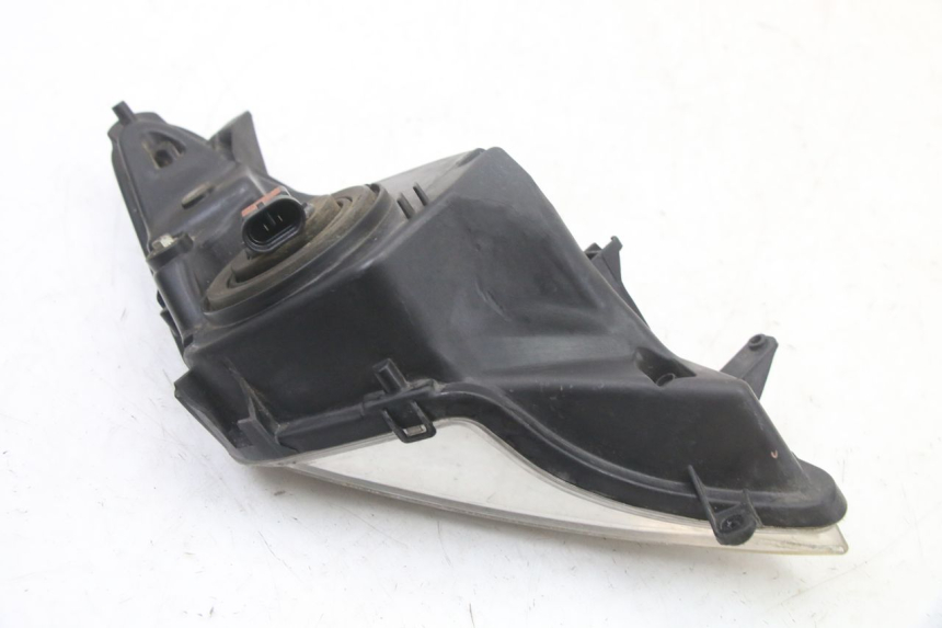 photo de FARO ANTERIORE SINISTRA PEUGEOT SPEEDFIGHT 3 LC 2T 50 (2009 - 2015) - Marcature e riferimenti originali