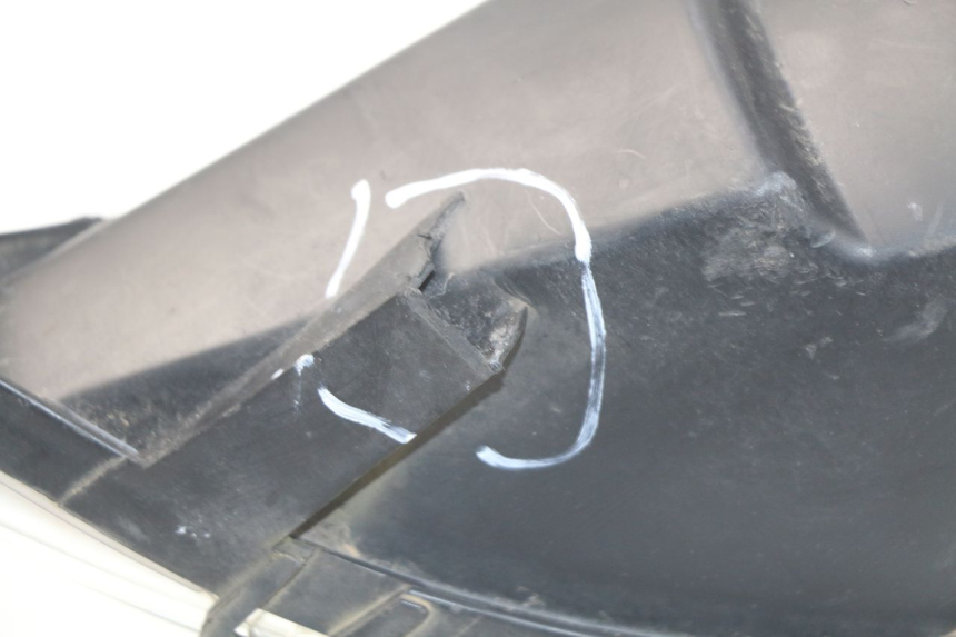 photo de FANALE ANTERIORE SINISTRO PEUGEOT SATELIS 300 (2012 - 2015) - Zoom sullo stato d'uso