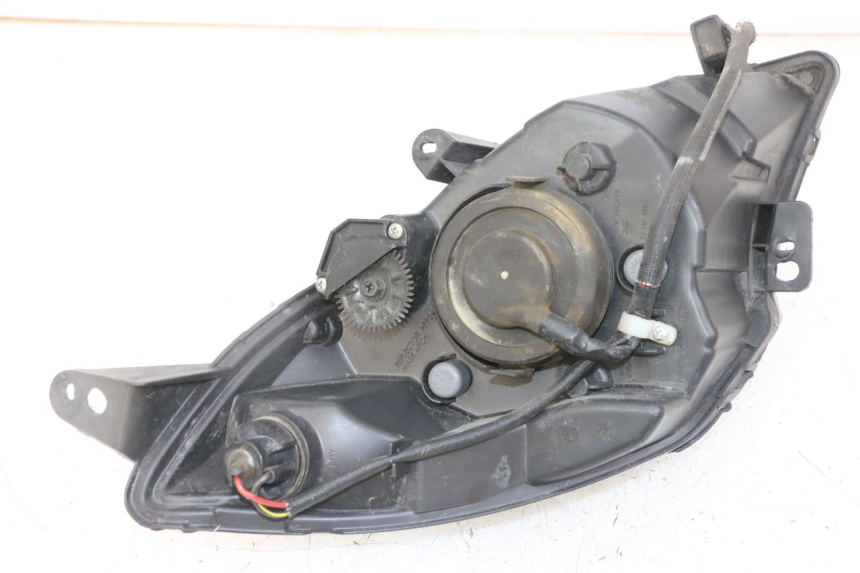 photo de FANALE ANTERIORE SINISTRO PEUGEOT SATELIS 125 (2013 - 2018) - Altra angolazione