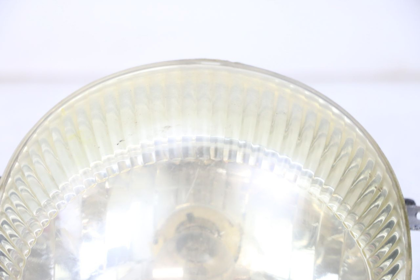 photo de FARO ANTERIORE GOES WIKI 125 (2010 - 2015) - Caratteristiche distintive