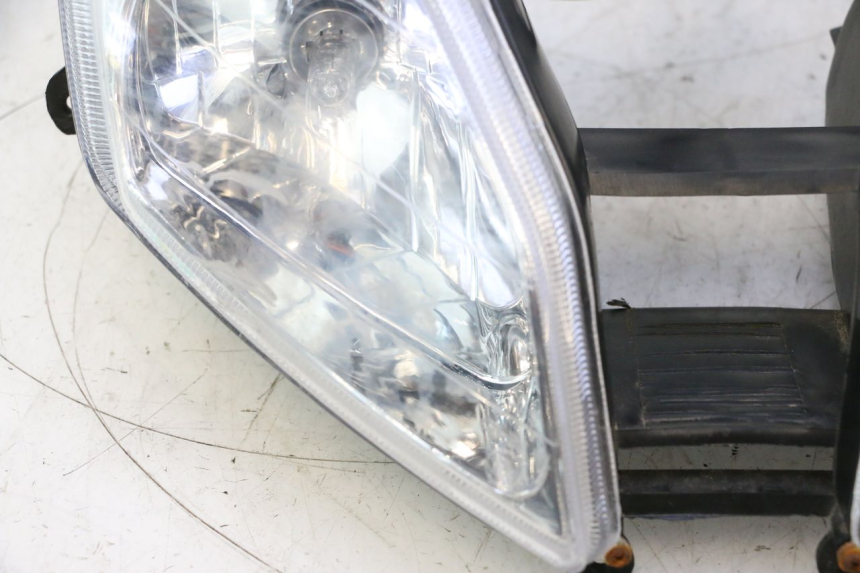 photo de FARO ANTERIORE VASTRO GP 2T 50 (2013 - 2017) - Altra vista dell'articolo