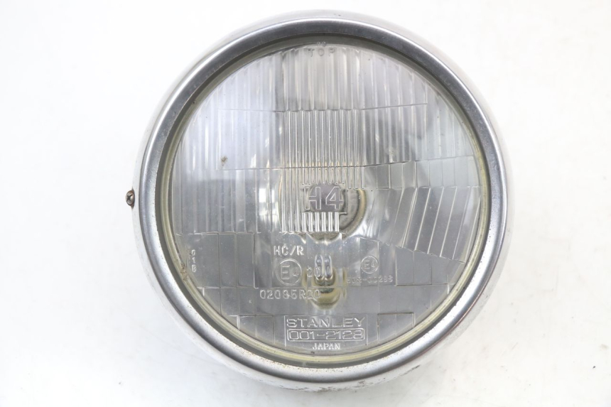 photo de FARO ANTERIORE SUZUKI GSX E 250 (1982 - 1983) - Vista principale