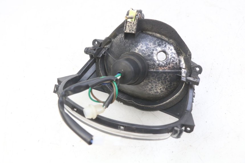 photo de FANALE ANTERIORE EUROCKA GTR-C 50 (2012 - 2021) - Zoom sullo stato d'uso