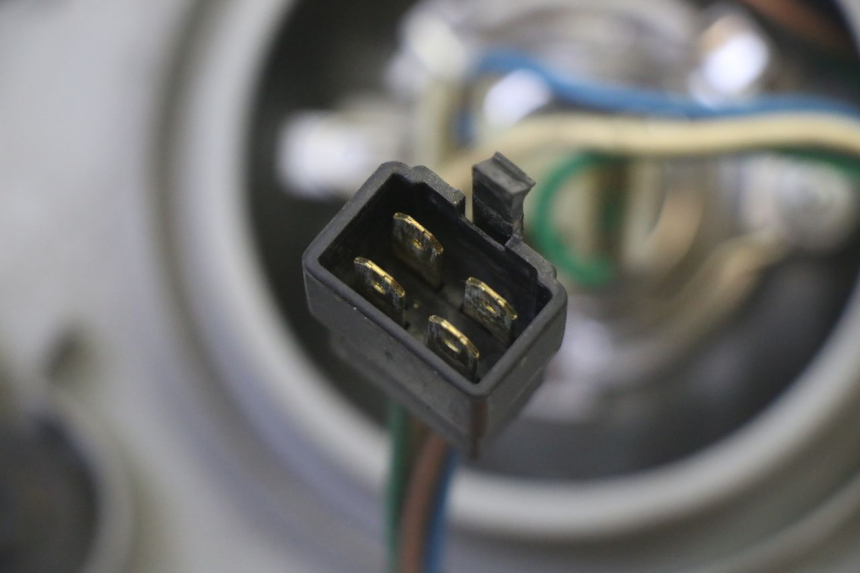 photo de FARO ANTERIORE DAELIM HISTORY 125 (2001 - 2002) - Ricambio usato controllato