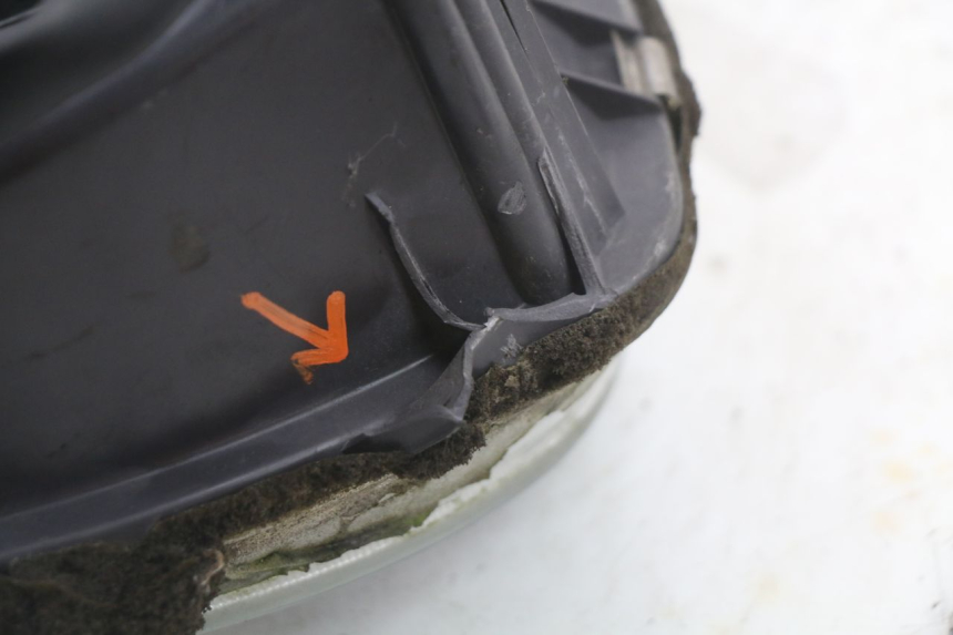 photo de FARO ANTERIORE HONDA CBR F 1000 (1993 - 1996) - Primo piano ad alta risoluzione