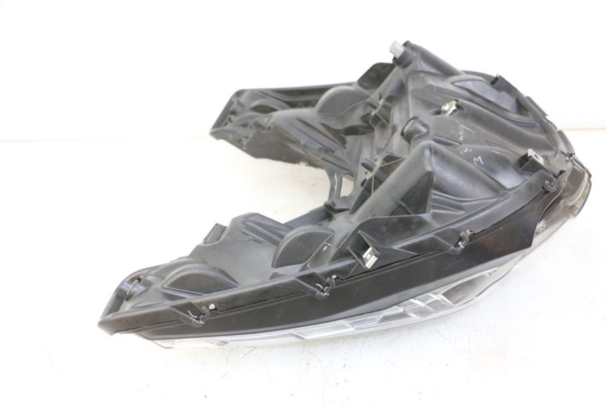 photo de FARO ANTERIORE HONDA FORZA 125 (2021 - 2025) - Dettaglio del componente