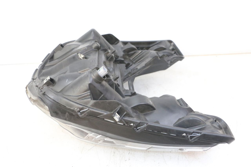 photo de FARO ANTERIORE HONDA FORZA 125 (2021 - 2025) - Altra angolazione