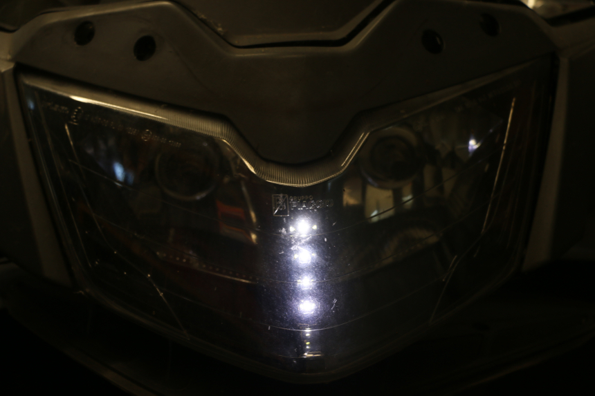 photo de FARO ANTERIORE PIAGGIO IE MP3 YOURBAN 300 (2011 - 2016) - Zoom sui componenti