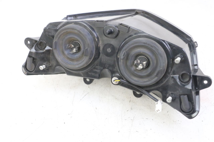 photo de FARO ANTERIORE PIAGGIO IE MP3 YOURBAN 300 (2011 - 2016) - Altra angolazione