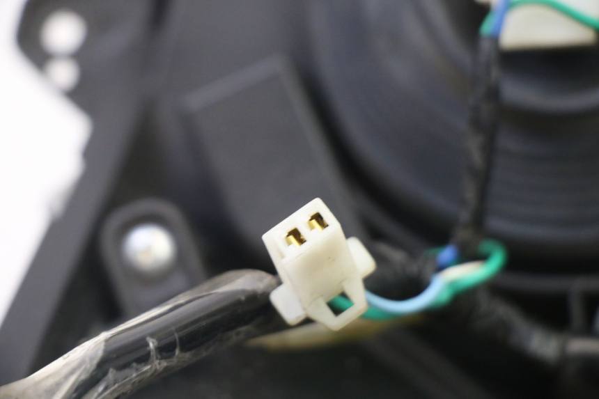 photo de FANALE ANTERIORE SYM JET 14 4T 50 (2018 - 2022) - Altra vista dell'articolo