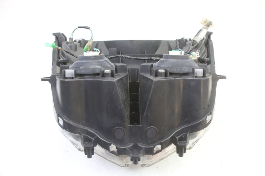 photo de FANALE ANTERIORE SYM JET 14 4T 50 (2018 - 2022) - Stato della superficie e materiale