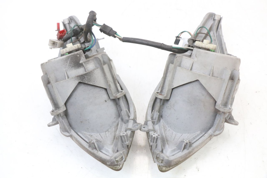 photo de FANALE ANTERIORE SYM JOYRIDE EVO 125 (2009 - 2016) - Altra vista dell'articolo