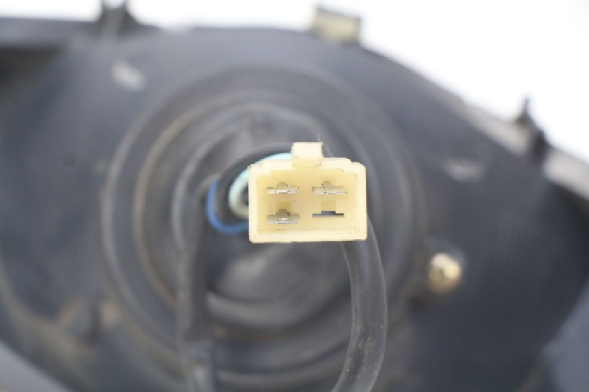 photo de FANALE ANTERIORE RIDE JUMP 2T 50 (2012 - 2017) - Zoom sullo stato d'uso