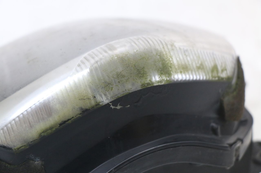 photo de FANALE ANTERIORE KAWASAKI ZR7 ZR-7 S 750 (1999 - 2004) - Primo piano tecnico