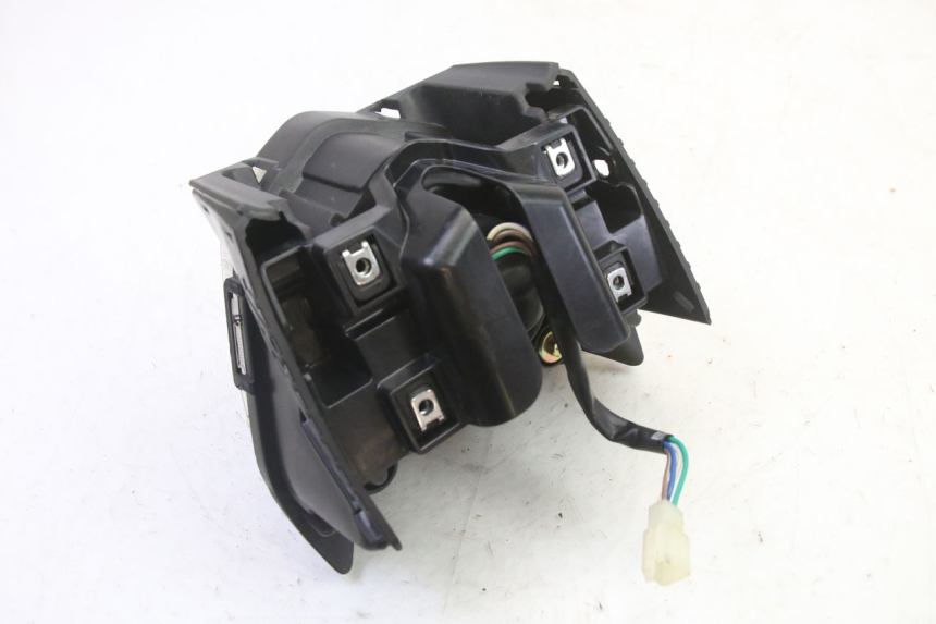 photo de FARO ANTERIORE KIDEN KD125-G 125 (2018 - 2022) - Dettagli dei punti di fissaggio