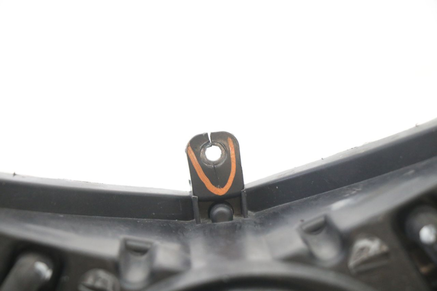 photo de FARO ANTERIORE PEUGEOT KISBEE 2T 50 (2018 - 2022) - Marcature e riferimenti originali