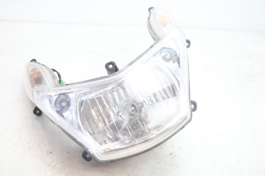 photo de FANALE ANTERIORE PEUGEOT KISBEE 2T 50 (2010 - 2017) - Dettaglio del componente