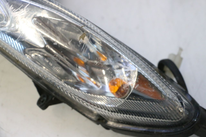 photo de FANALE ANTERIORE PEUGEOT KISBEE 4T 50 (2018 - 2022) - Altra vista dell'articolo
