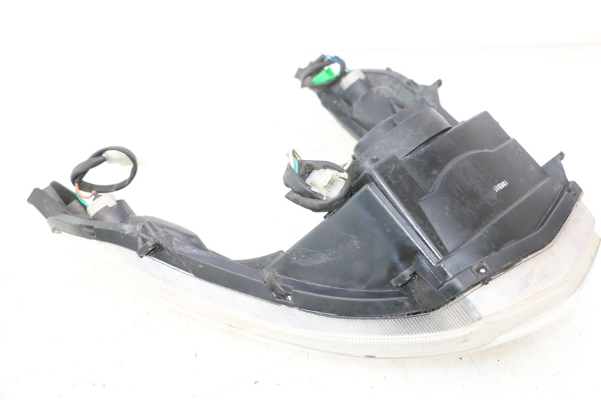 photo de FANALE ANTERIORE PEUGEOT KISBEE 4T 50 (2018 - 2022) - Zoom qualità usato
