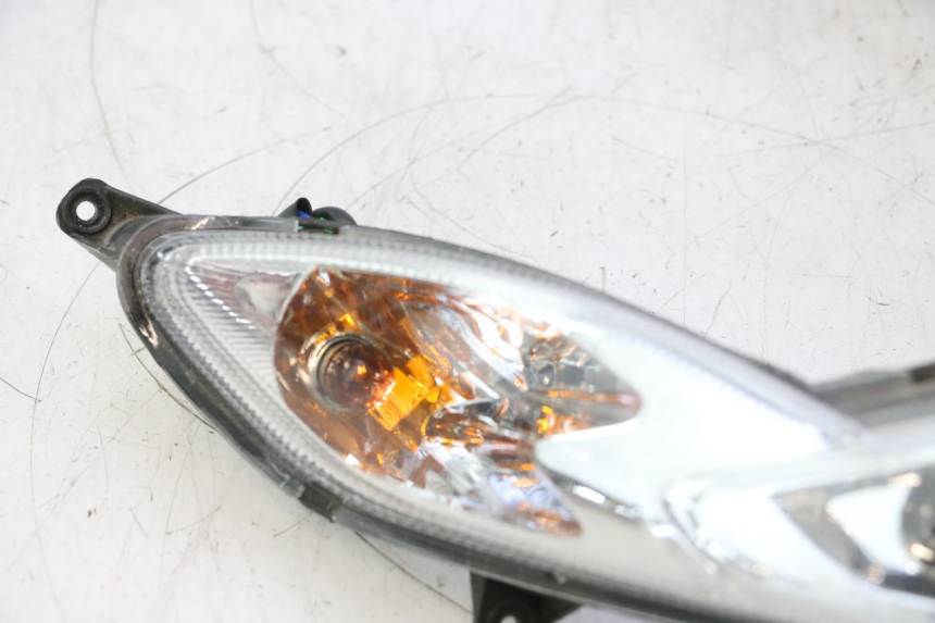 photo de FARO ANTERIORE PEUGEOT KISBEE 4T 50 (2023 - 2026) - Ispezione visiva dettagliata