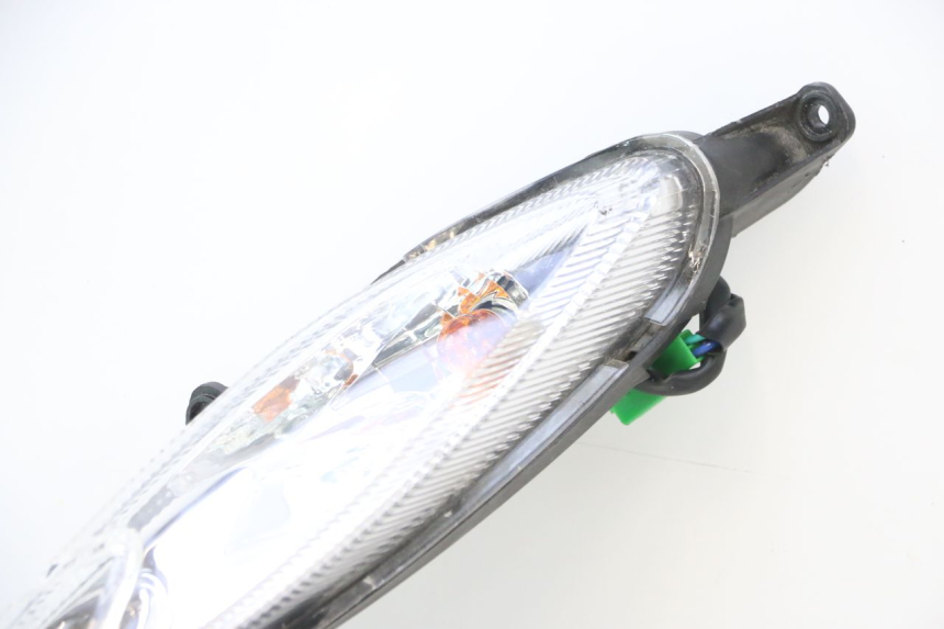 photo de FARO ANTERIORE PEUGEOT KISBEE 4T 50 (2023 - 2026) - Vista d'insieme del prodotto