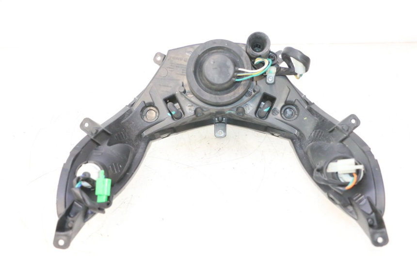 photo de FARO ANTERIORE PEUGEOT KISBEE 4T 50 (2023 - 2026) - Primo piano tecnico