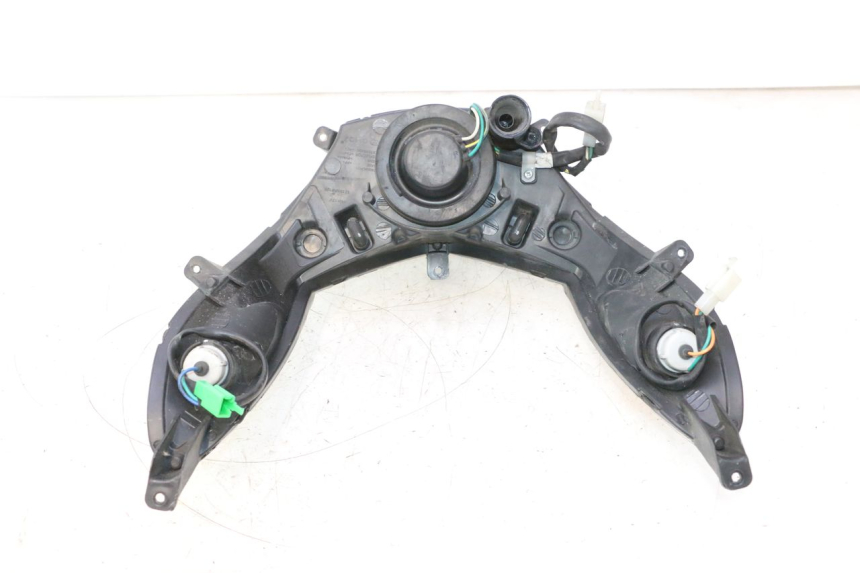 photo de FANALE ANTERIORE PEUGEOT KISBEE 4T 50 (2018 - 2022) - Ispezione visiva dettagliata