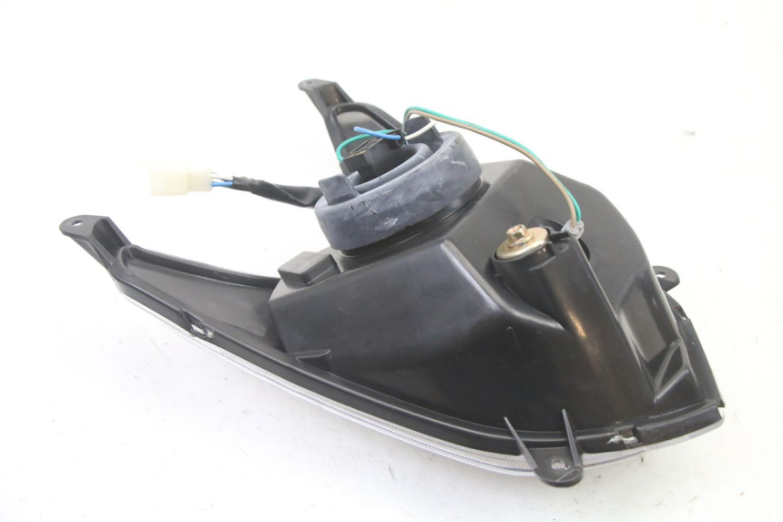 photo de FANALE ANTERIORE KYMCO AGILITY 4T 50 (2005 - 2018) - Primo piano tecnico