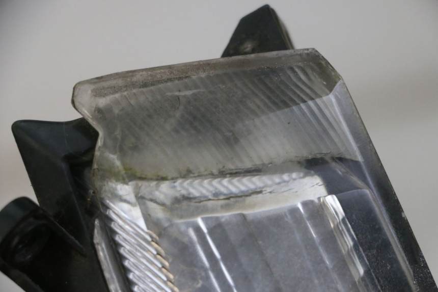 photo de FANALE ANTERIORE KYMCO DINK 4T 50 (2007 - 2018) - Dettaglio del componente