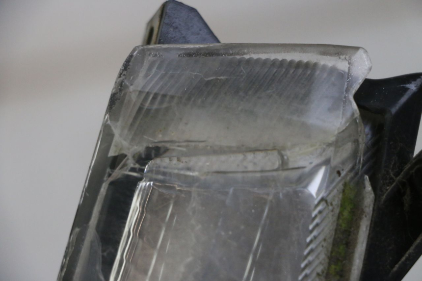 photo de FANALE ANTERIORE KYMCO DINK 4T 50 (2007 - 2018) - Altra angolazione