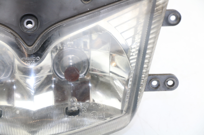 photo de FANALE ANTERIORE KYMCO PEOPLE S 125 (2000 - 2008) - Dettagli dei punti di fissaggio