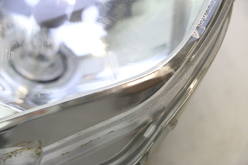 photo de FANALE ANTERIORE PIAGGIO LIBERTY IGET 4T 50 (2015 - 2020) - Zoom sui componenti