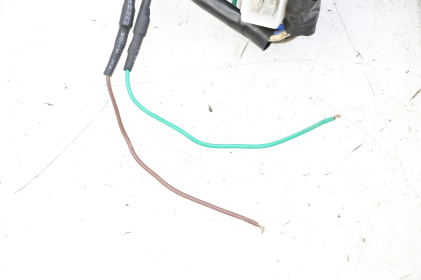 photo de FARO ANTERIORE LONGJIA SHARPY 125 (2020 - 2024) - Zoom sullo stato d'uso