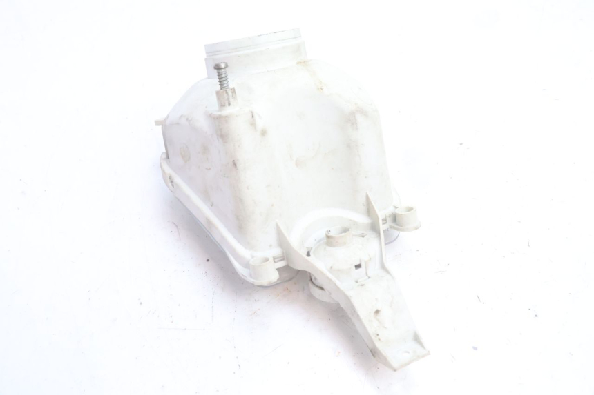 photo de FANALE ANTERIORE PEUGEOT LUDIX BLASTER 50 (2006 - 2014) - Stato della superficie e materiale