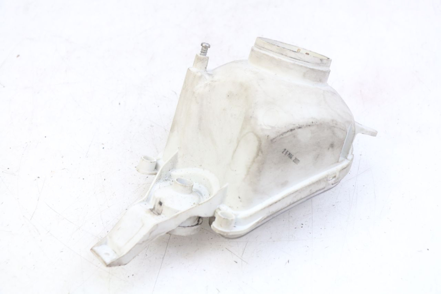 photo de FANALE ANTERIORE PEUGEOT LUDIX 50 (2008 - 2017) - Primo piano tecnico