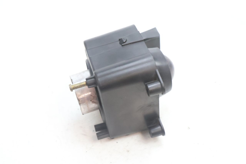 photo de FARO ANTERIORE PEUGEOT LUDIX ONE 50 (2004 - 2013) - Vista d'insieme del prodotto