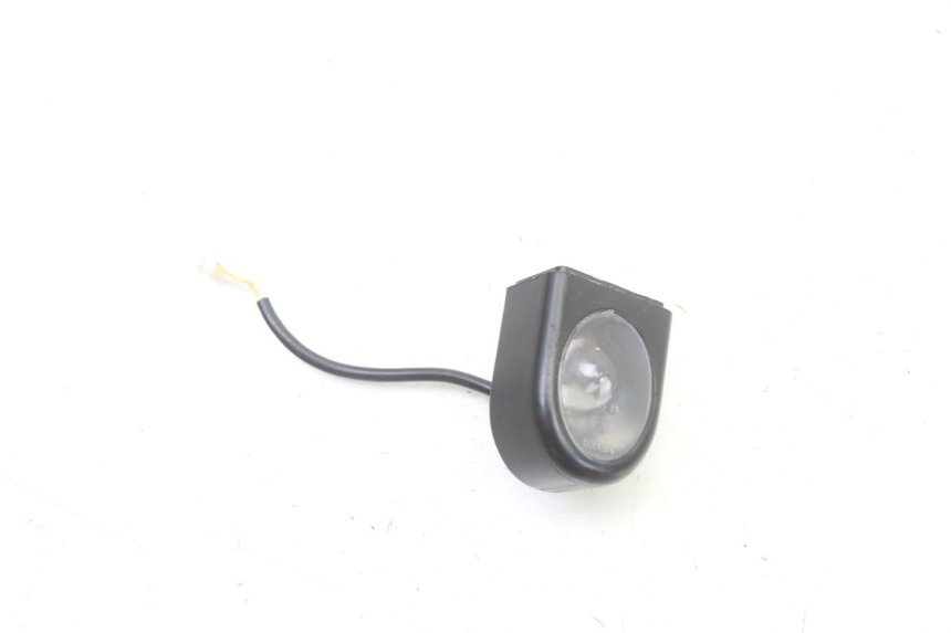 photo de FARO ANTERIORE XIAOMI MI PRO 2 1 - Dettaglio del componente