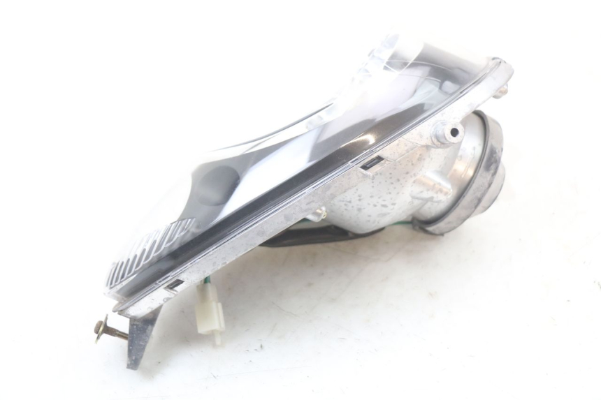 photo de FARO ANTERIORE SYM MIO 50 (2011 - 2017) - Stato della superficie e materiale