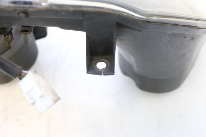 photo de FARO ANTERIORE PIAGGIO MP3 RL 250 (2006 - 2010) - Zoom sui componenti