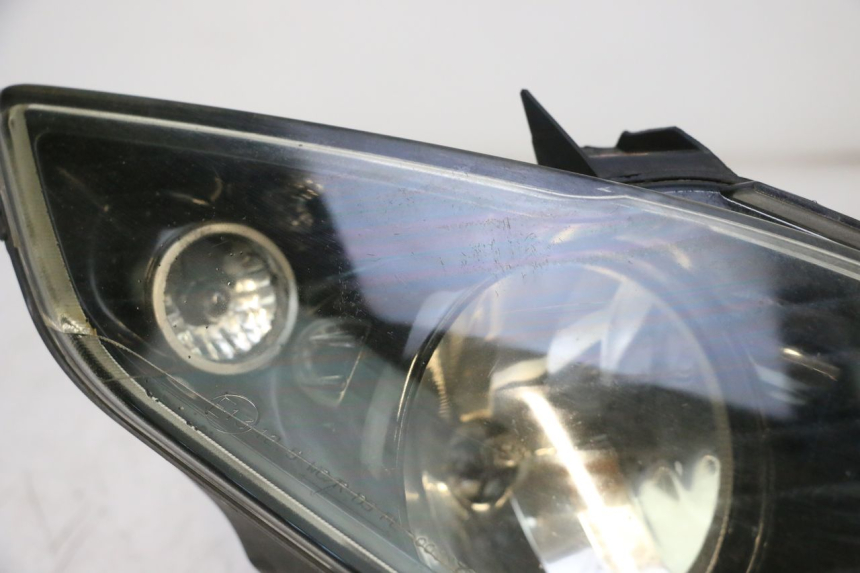photo de FARO ANTERIORE PIAGGIO MP3 RL 250 (2006 - 2010) - Marcature e riferimenti originali