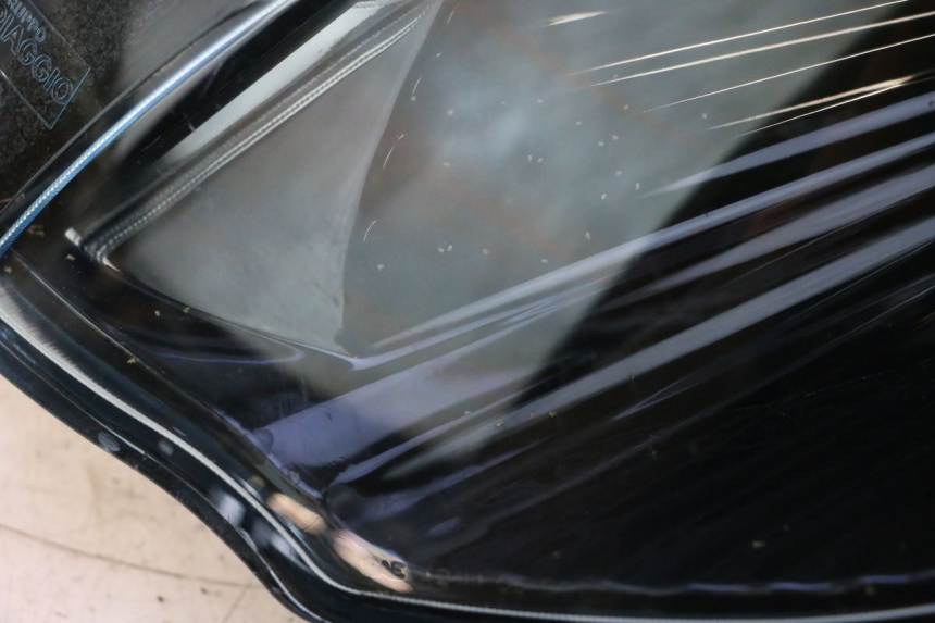 photo de FARO ANTERIORE PIAGGIO MP3 125 (2006 - 2014) - Ispezione visiva dettagliata